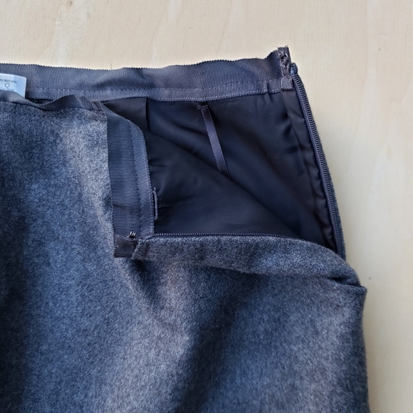 J. Crew Gray Felted Wool Mini Skirt w/ Pockets - 4 - Picture 10 of 12